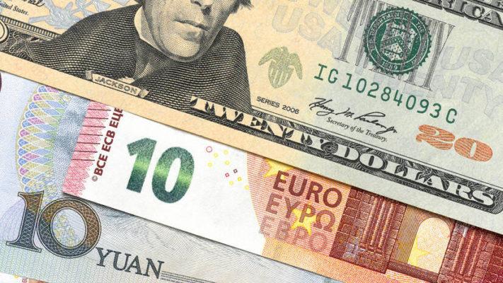 Что будет с рублем, долларом и евро в 2023 году?